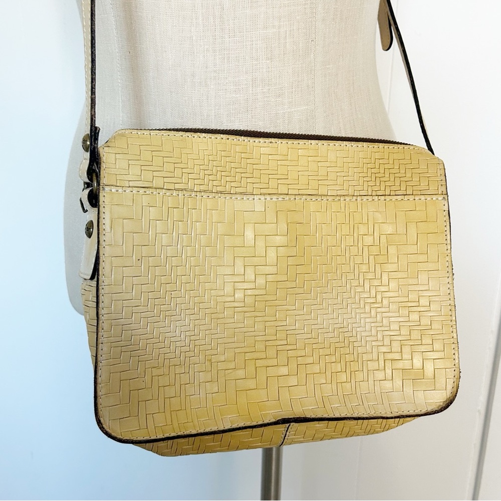 Patricia Nash Nazaire Rattan Wavy Woven Embossed Leather Crossbody‎ Handbag
